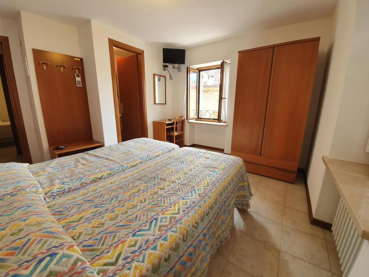 Albergo Speranza Spiazzi Di Monte Baldo Spiazzi Di Caprino Exterior foto